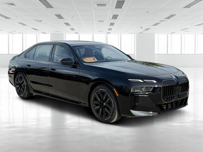 New 2025 BMW 740i w/ Premium Package