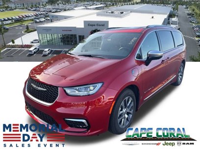 New 2025 Chrysler Pacifica Pinnacle
