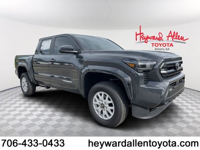 New 2024 Toyota Tacoma SR5