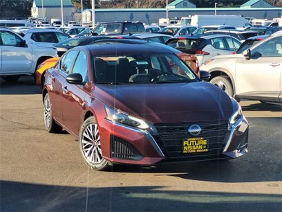 New 2025 Nissan Altima 2.5 SV