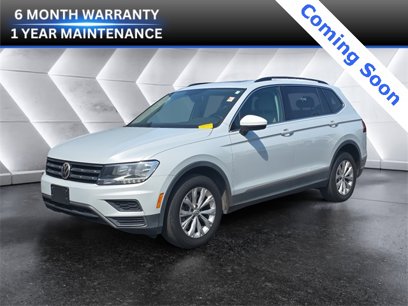 Used 2018 Volkswagen Tiguan SE w/ Panoramic Sunroof Package