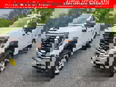 New 2025 GMC Sierra 3500 Pro w/ Convenience Package