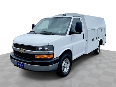 New 2024 Chevrolet Express 3500 w/ Power Convenience Package