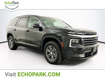 Used 2024 Chevrolet Traverse LT