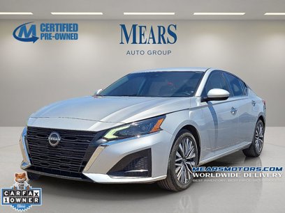 Used 2023 Nissan Altima 2.5 SV