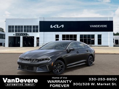 New 2025 Kia K5 LXS