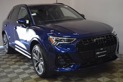 New 2025 Audi Q3 2.0T Premium