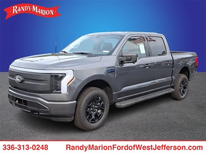 New 2025 Ford F150 Lightning XLT w/ Max Trailer Tow Package