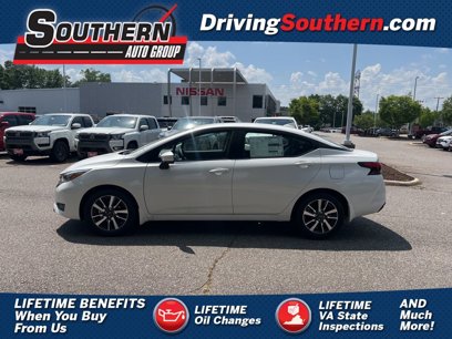 New 2025 Nissan Versa SV w/ Trunk Package