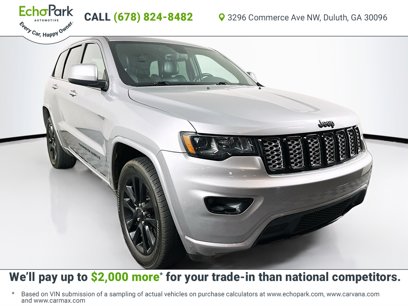 Used 2017 Jeep Grand Cherokee Altitude