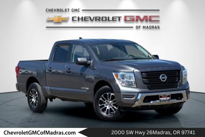 Used 2022 Nissan Titan SV