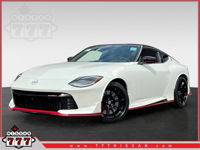 New 2025 Nissan Z NISMO w/ Floor Mat Package
