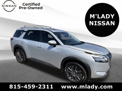 Certified 2022 Nissan Pathfinder SL w/ SL Premium Package