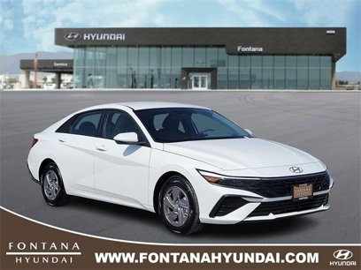New 2025 Hyundai Elantra SE