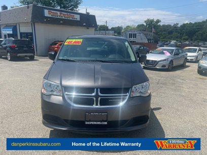Used 2017 Dodge Grand Caravan SE w/ Power Window Group