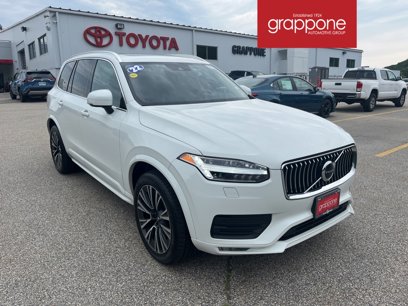 Used 2022 Volvo XC90 T5 Momentum w/ Climate Package