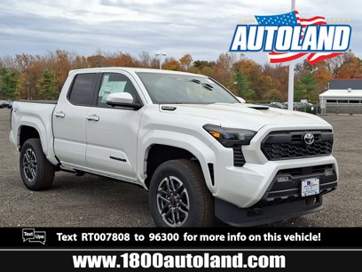 New 2024 Toyota Tacoma TRD Sport