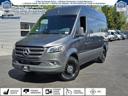New 2025 Mercedes-Benz Sprinter 2500