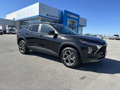New 2025 Chevrolet Trax LT w/ Driver Confidence Package