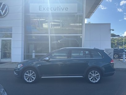 Used 2019 Volkswagen Golf Alltrack SE