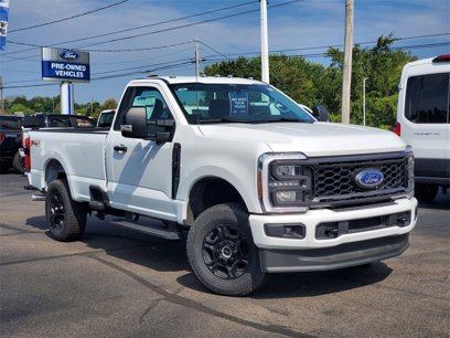 New 2025 Ford F250 XLT