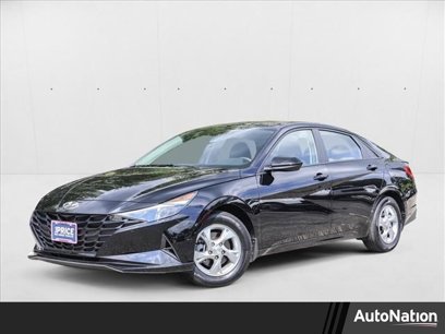 Certified 2022 Hyundai Elantra SE