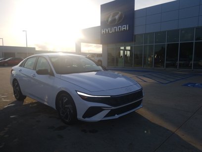 New 2025 Hyundai Elantra Sport