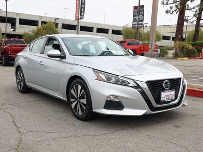 Used 2022 Nissan Altima 2.5 SV