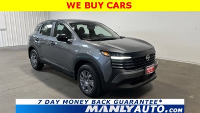 Used 2025 Nissan Kicks S