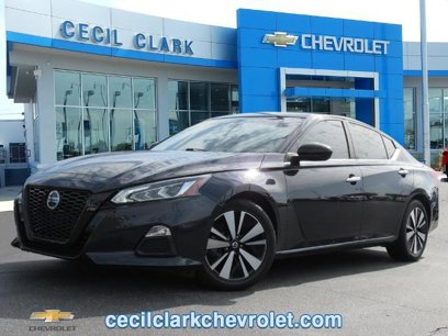 Used 2021 Nissan Altima 2.5 SV