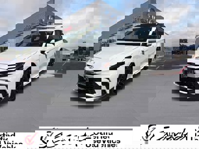 Used 2025 Toyota Camry SE