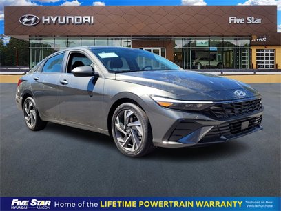 New 2025 Hyundai Elantra SEL