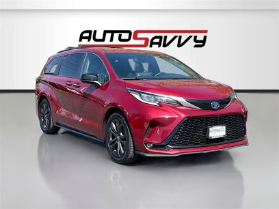 Used 2022 Toyota Sienna XSE