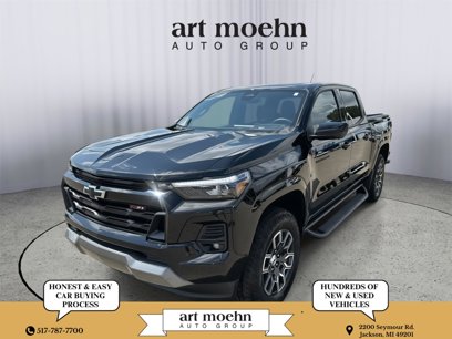 Used 2023 Chevrolet Colorado Z71 w/ Z71 Convenience Package 2