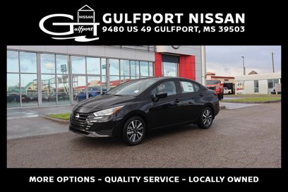Used 2025 Nissan Versa SV w/ Trunk Package