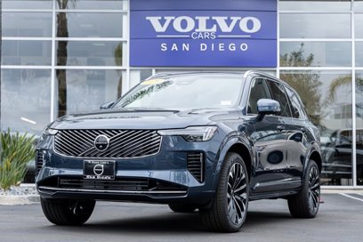 New 2025 Volvo XC90 T8 Ultra