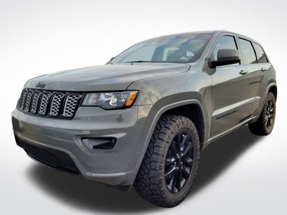 Used 2020 Jeep Grand Cherokee Altitude