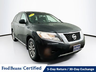 Used 2015 Nissan Pathfinder SV w/ Cargo Package