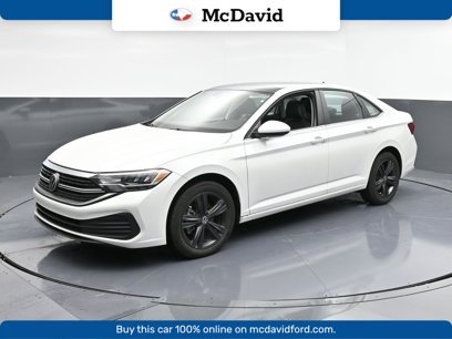 Used 2024 Volkswagen Jetta SE w/ Panoramic Sunroof Package