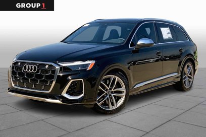 New 2025 Audi SQ7 Premium Plus