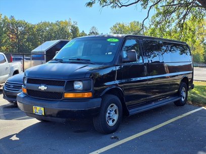 Used 2007 Chevrolet Express 3500 Extended Passenger w/ Power and Light Package
