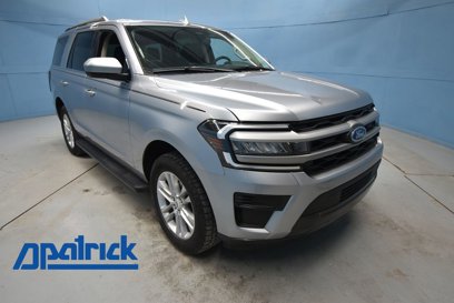 Used 2024 Ford Expedition XLT