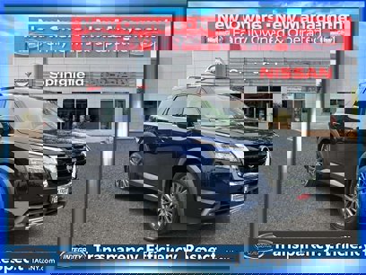 Certified 2022 Nissan Pathfinder SL w/ SL Premium Package