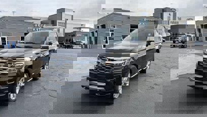 New 2024 Ford Expedition Platinum