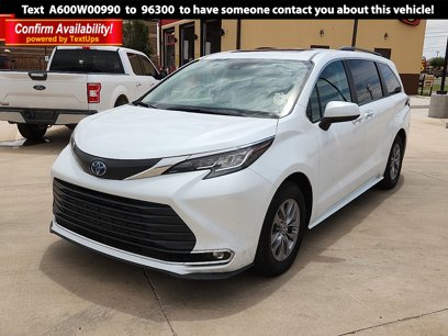 Used 2023 Toyota Sienna XLE
