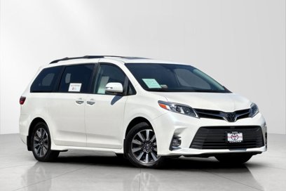Used 2019 Toyota Sienna Limited