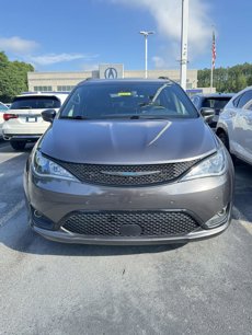 Used 2020 Chrysler Pacifica Limited w/ Advanced Safetytec Group