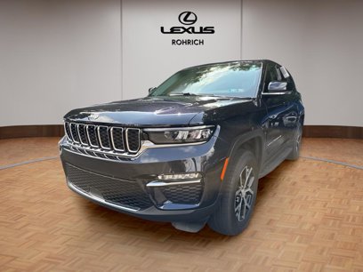 Used 2023 Jeep Grand Cherokee Limited w/ Trailer Tow Prep Group (B)