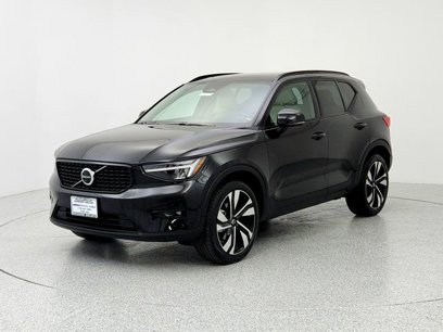 Certified 2023 Volvo XC40 B5 Ultimate w/ Climate Package