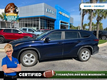 Used 2023 Toyota Highlander LE